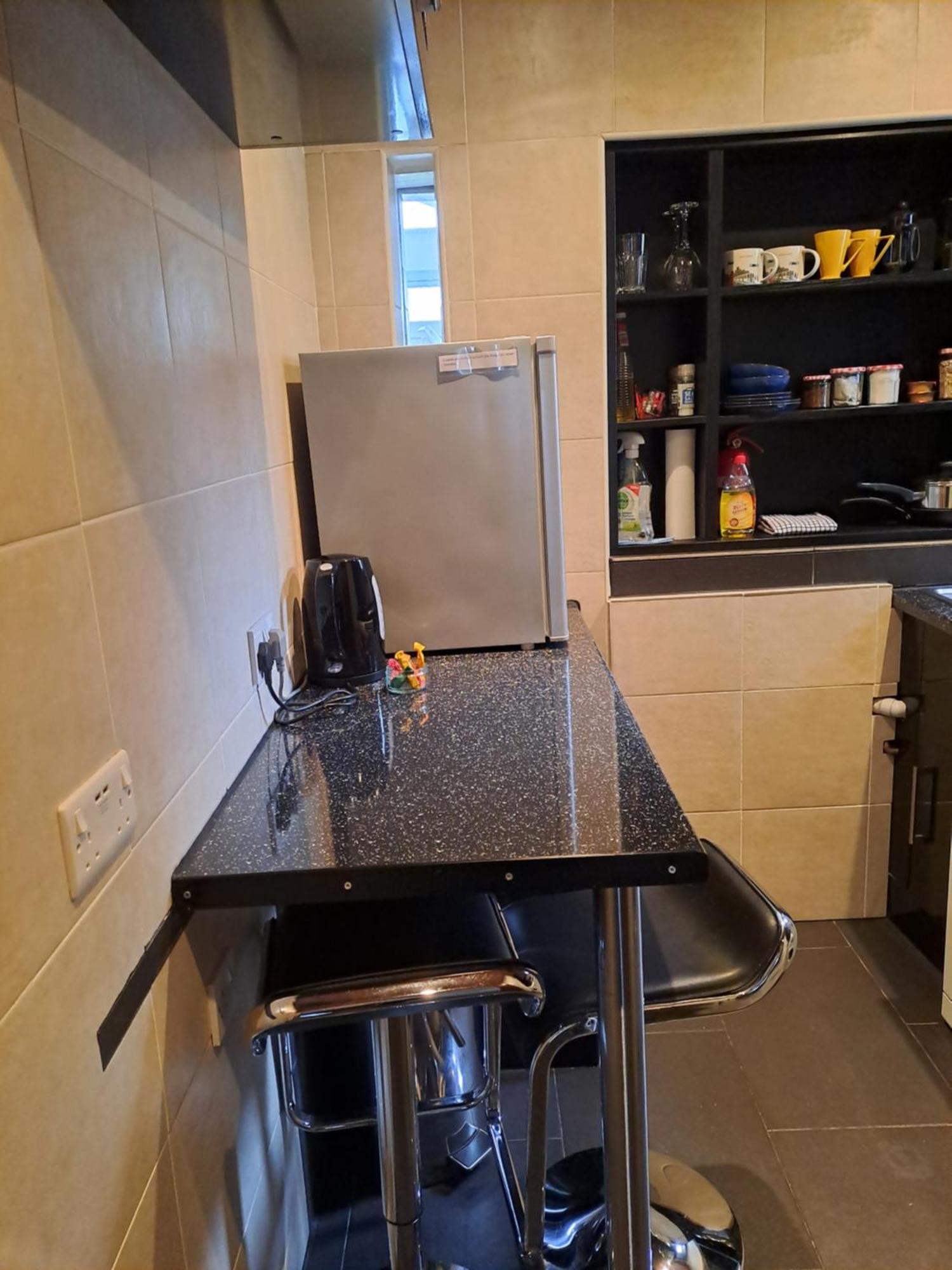 Apartmán Quiet Comfortable Patcham Studio Free Parking Hallway Shared With Host Hove Exteriér fotografie